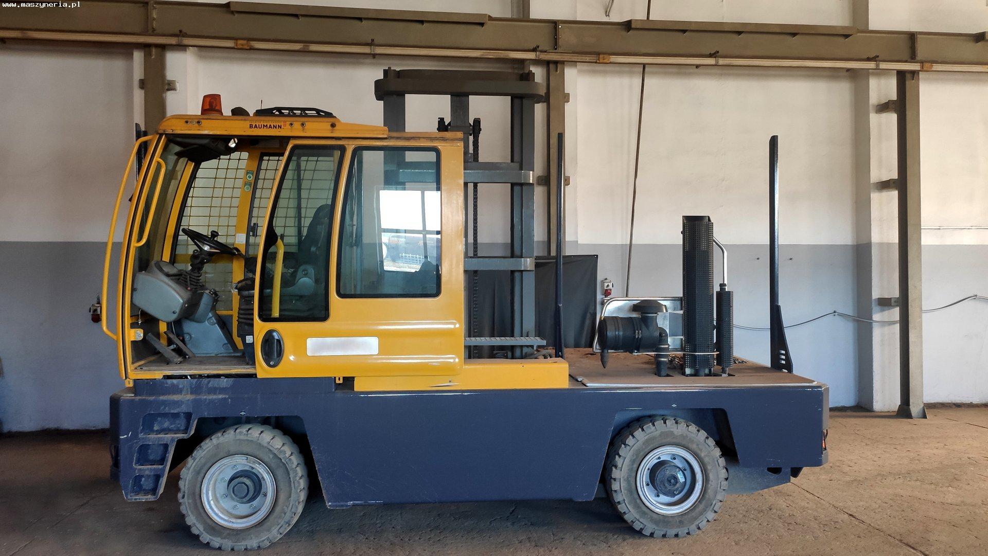 Carrelli elevatori in vendita